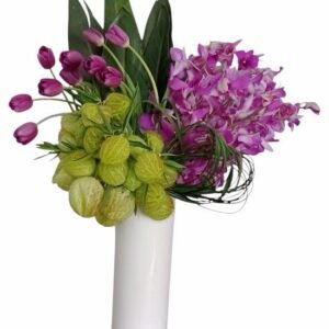 Orquídeas Tulipanes y Bombis en Cilindro