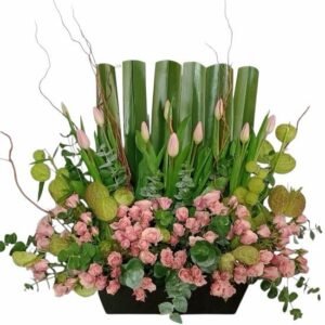 Arreglo de Tulipanes y Mini Rosas Pink