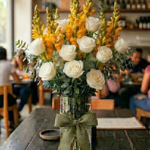 Perritos Amarillos y Rosas Blancas